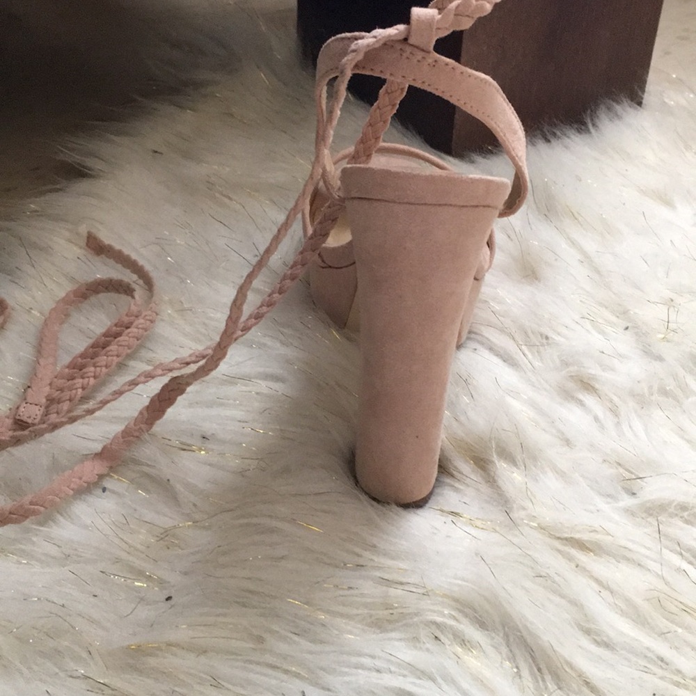 Heels - Picture 3 of 5